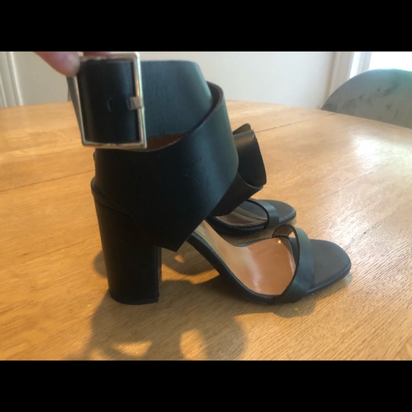 Zara black heels